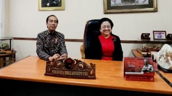 Sebut Nama Megawati, Jokowi Geram Difitnah Ngotot 3 Periode: Jangan Jahat, Gak Baik!