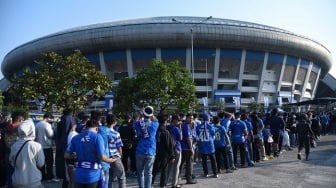 Lantunan Ayat Suci Al-Quran Menggema di Stadion GBLA, Ada Apa?