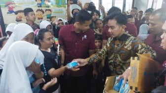 Jawaban Santai Gibran Saat Jokowi Dikaitkan dengan Penetapan Tersangka Hasto