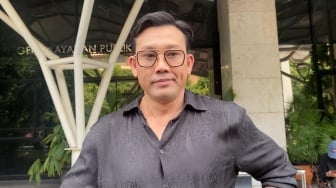 Dari Mode Serius, Denny Sumargo Berubah 180 Derajat Demi Sang Anak