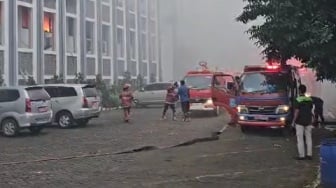 Gedung Rektorat Kampus I UIN Syarif Hidayatullah Terbakar, Kerugian Ditaksir Rp 200 Juta