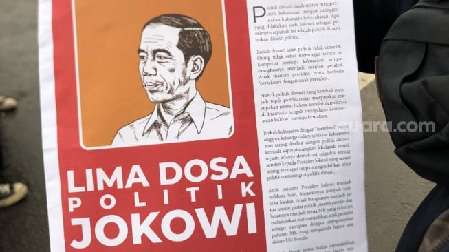 5 Dosa Jokowi Versi Mahasiswa Bekasi-Karawang: Dia Gerogoti APBN hingga Politisasi Bansos